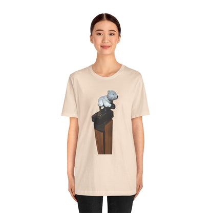 Polar Bear Phone getting comfortable